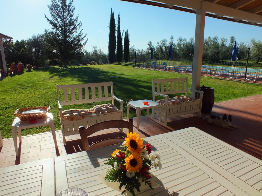 Agriturismo San Martino Ponsacco Ngoại thất bức ảnh