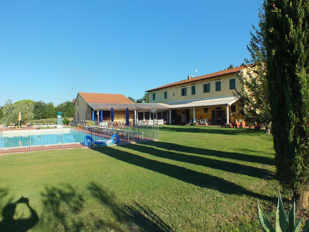 Agriturismo San Martino Ponsacco Ngoại thất bức ảnh